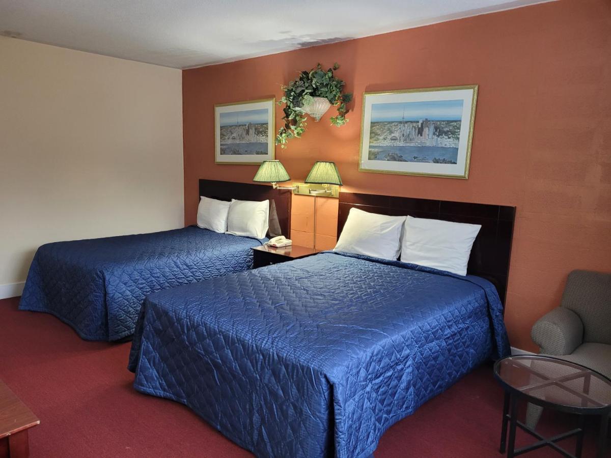 Midtown Hotel Parry Sound Exterior foto