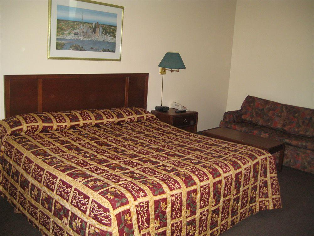Midtown Hotel Parry Sound Exterior foto